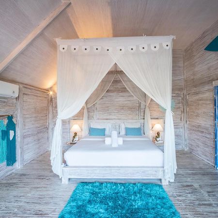 Seminyak Beach Hut Aparthotel Ngoại thất bức ảnh